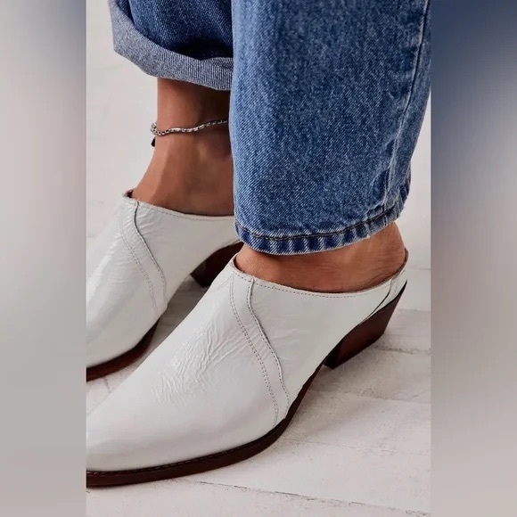 New Free People New Frontier White Patent Western Cowboy Boot Mule Shoe 7.5/37.5 - Picture 2 of 7